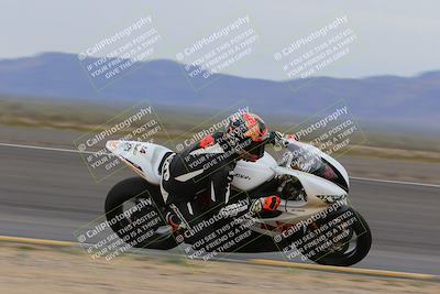 media/Jan-14-2023-SoCal Trackdays (Sat) [[497694156f]]/Turn 11 Inside (950am)/